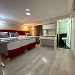 Rhythm Provincia di Istanbul