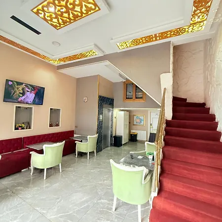Hotel Rhythm 2*